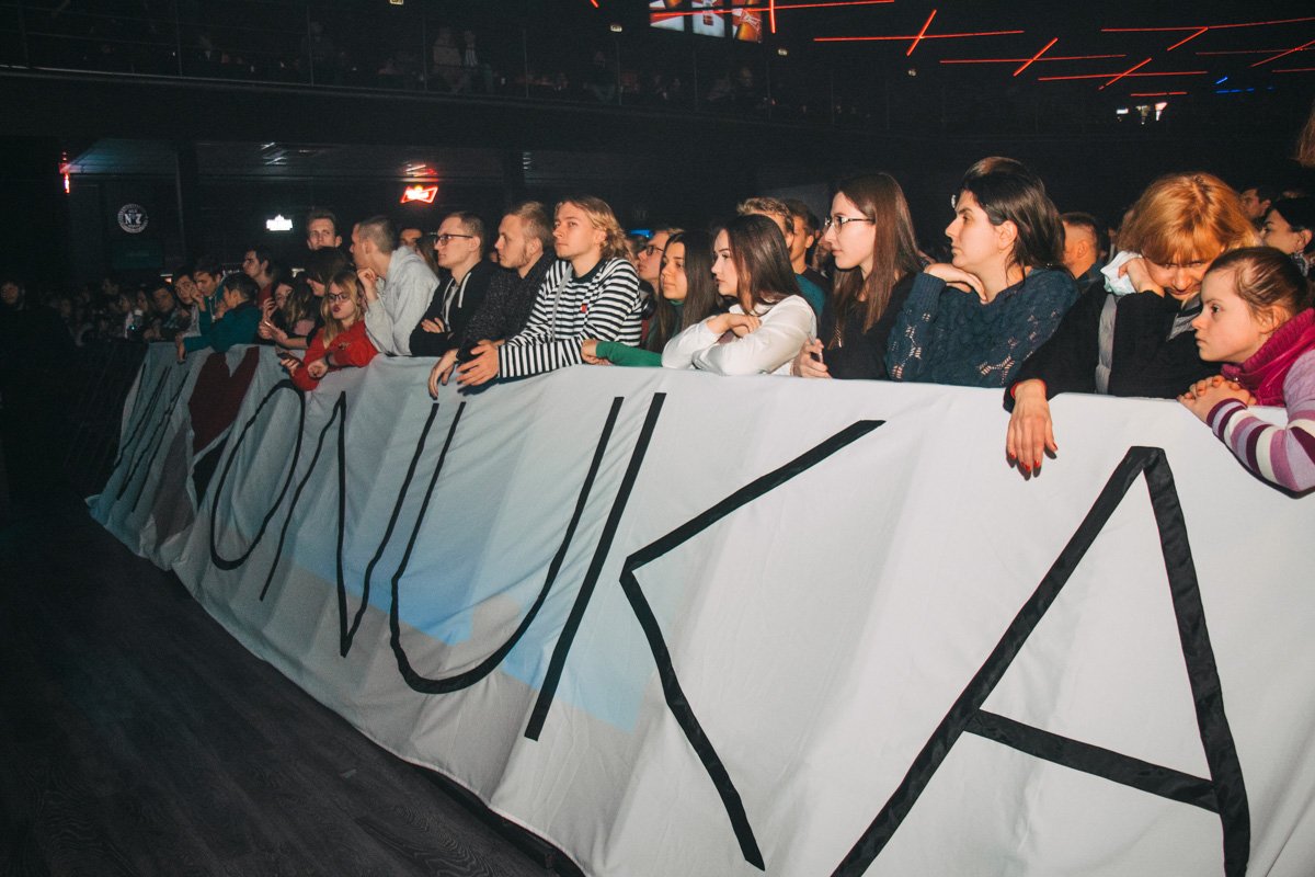 Как же приятно артистам собирать полные залы Как же приятно артистам собирать полные залы