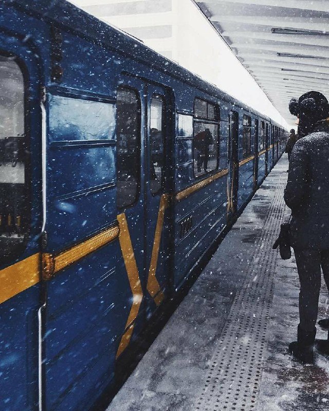 И все-таки в столичной подземке есть что-то завораживающее... Фото: @yakymenko.a