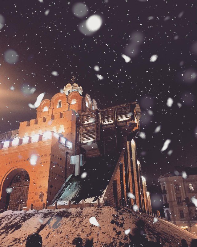 Хлопья с неба. Фото: @jstashchuk