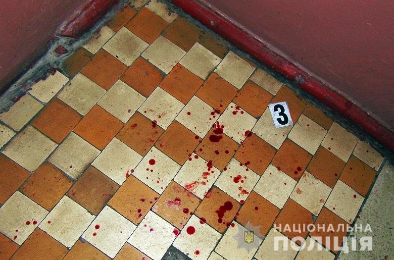 В одном из хостелов на улице Алматинской мужчина ударил в грудь ножом постояльца В одном из хостелов на улице Алматинской мужчина ударил в грудь ножом постояльца