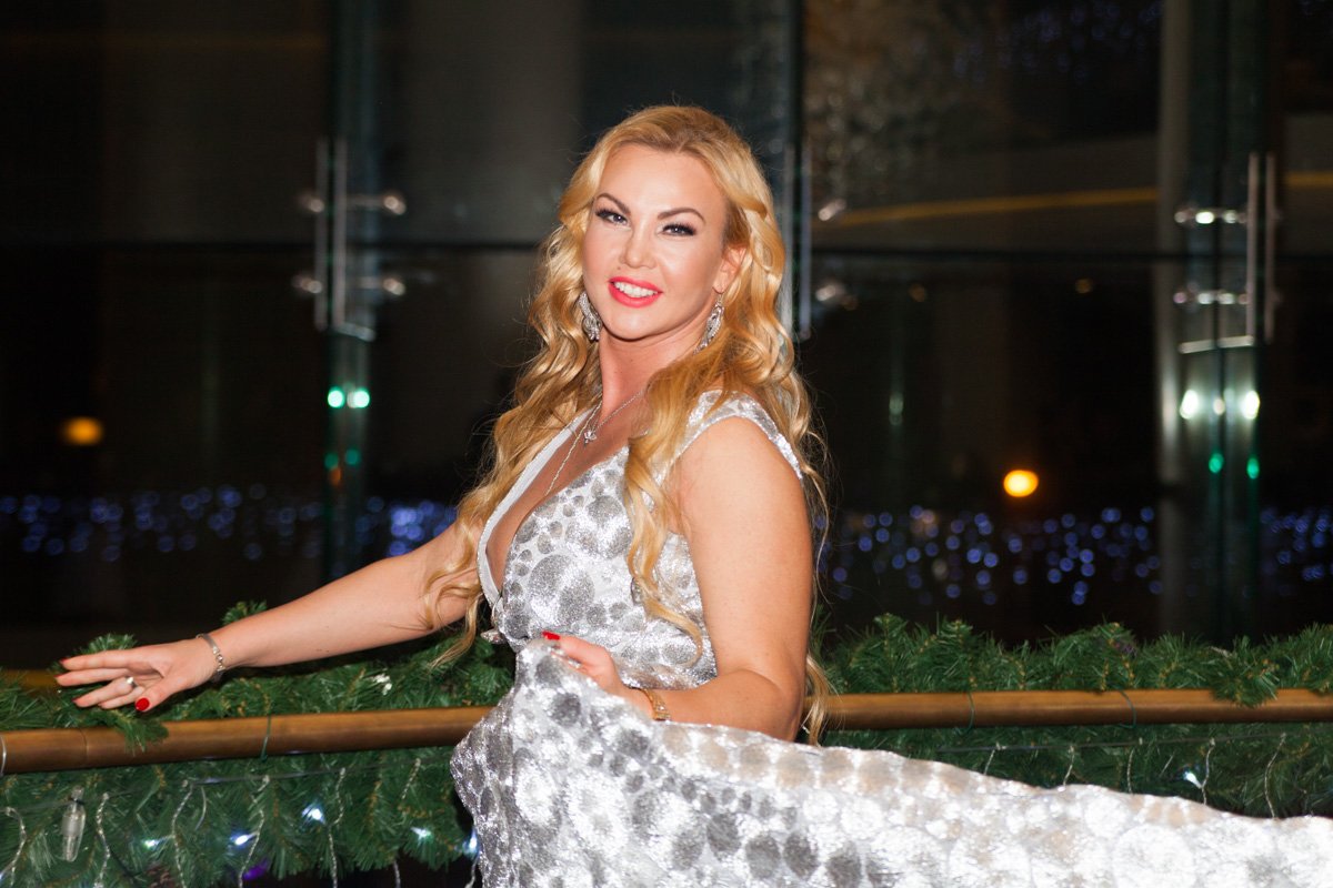 В воскресенье, 9 декабря, в Киеве в отеле Hilton прошел пятый благотворительный вечер творчества певицы KAMALIYA В воскресенье, 9 декабря, в Киеве в отеле Hilton прошел пятый благотворительный вечер творчества певицы KAMALIYA