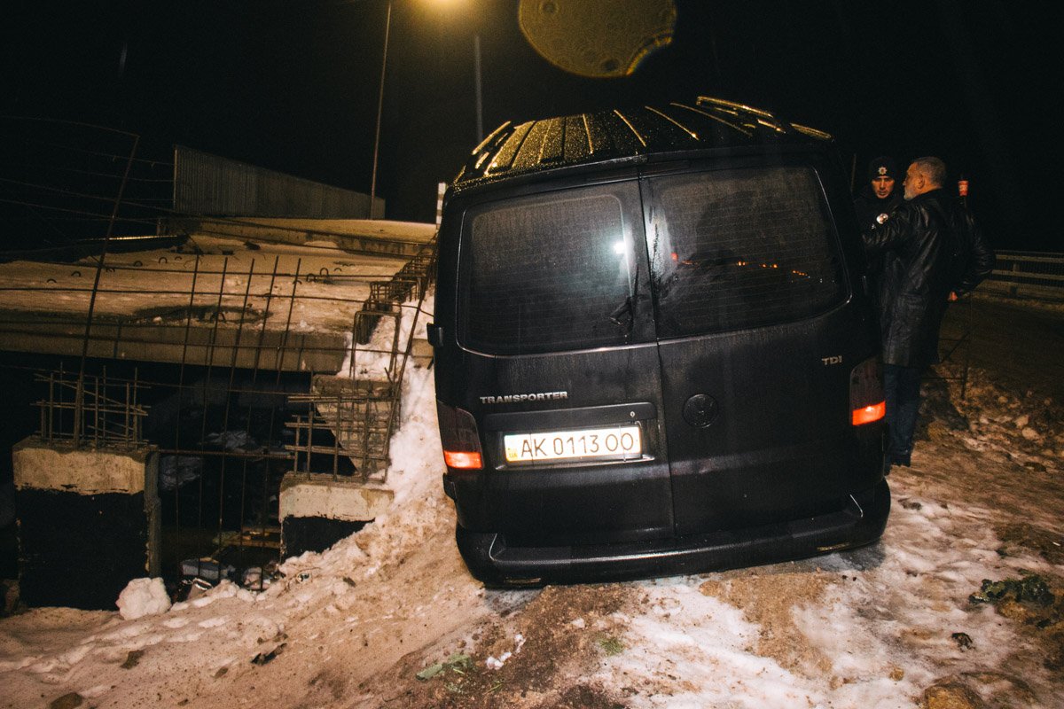 Водитель не смог объяснить патрульным, куда он ехал, так как впереди пустырь и тупик