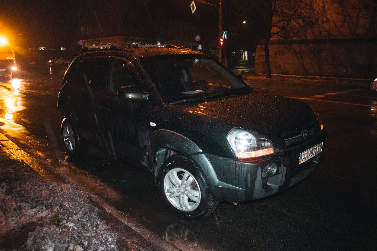 Около 22:10 грузовик MAN въехал в Audi и Hyundai