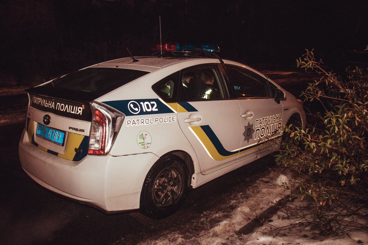 На месте работала патрульная полиция, медики и следственно-оперативная группа На месте работала патрульная полиция, медики и следственно-оперативная группа