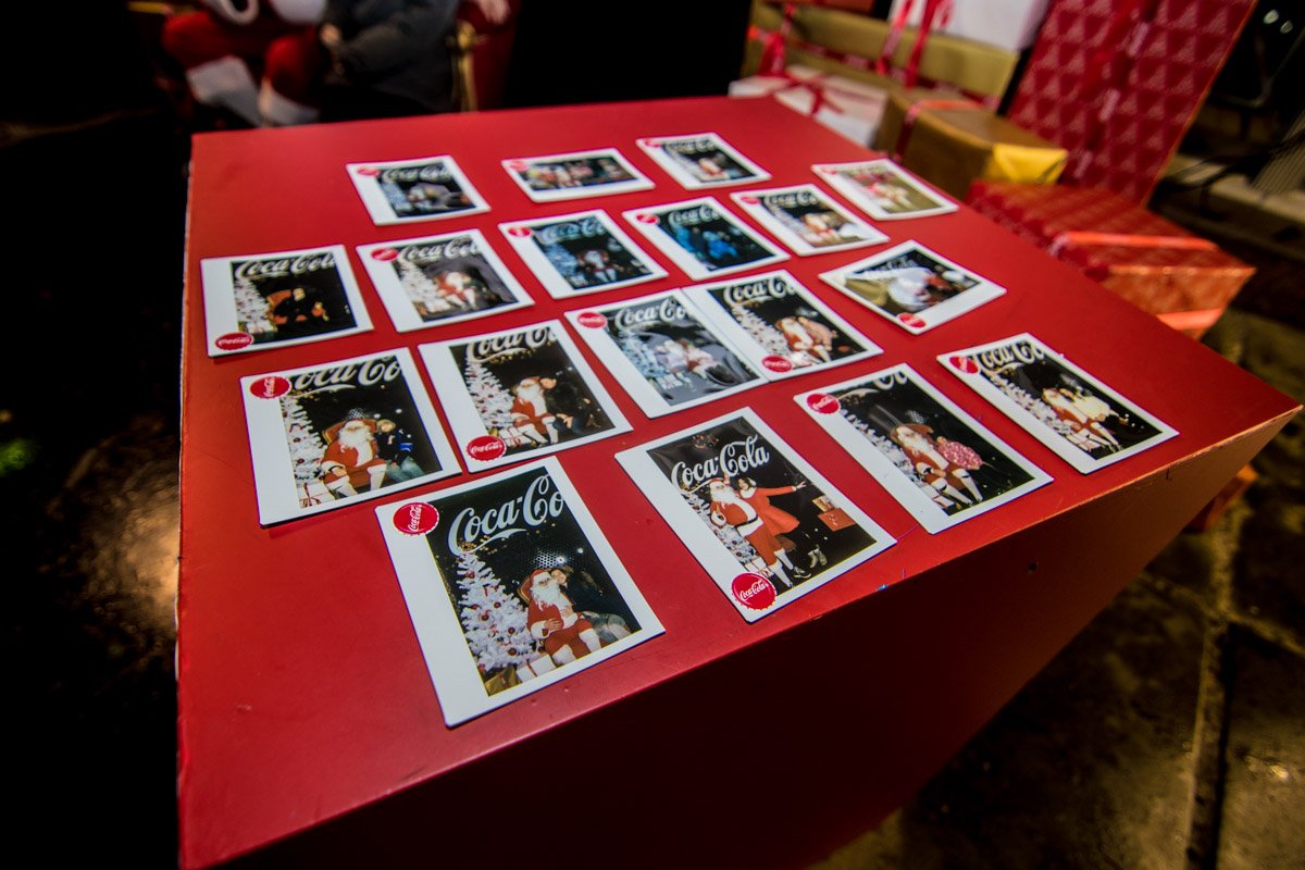 А у вас тоже новогодний стол ассоциируется с колой?