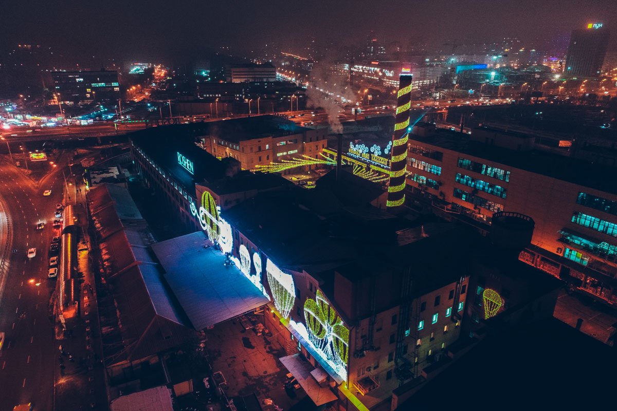 К сожалению, большая часть завода скрыта за невзрачными объектами К сожалению, большая часть завода скрыта за невзрачными объектами