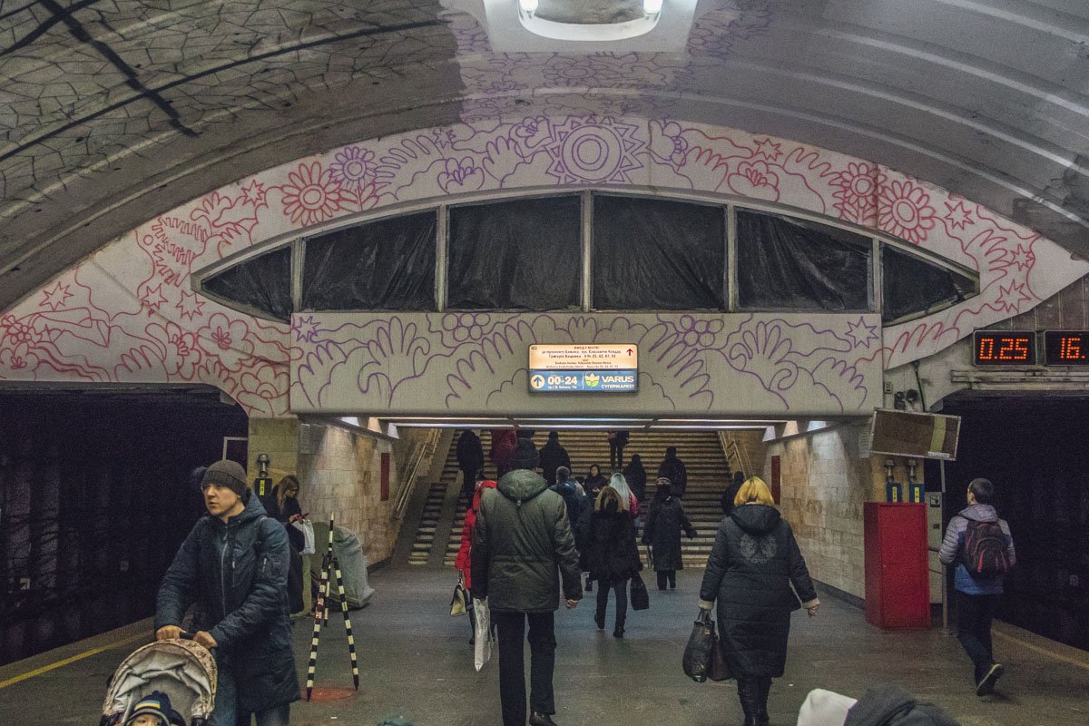 Работы почти завершились, осталось заполнить пустые места