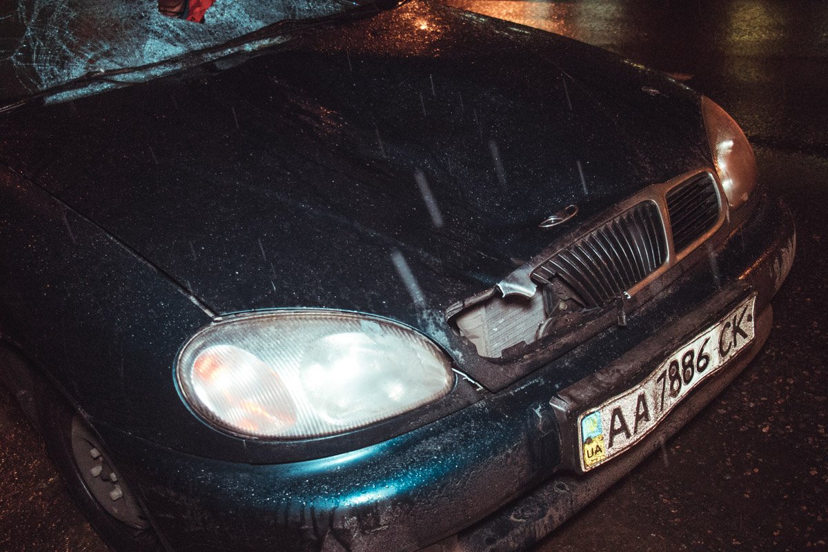 Daewoo Lanos сбил пешехода по адресу улица Привокзальная, 1