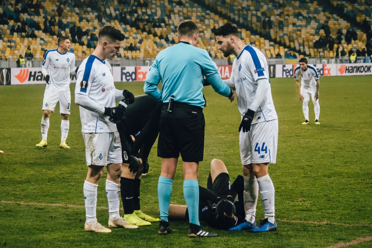 Газон был тяжелым для обеих команд