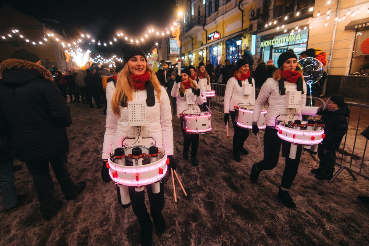 Старт праздничного шествия