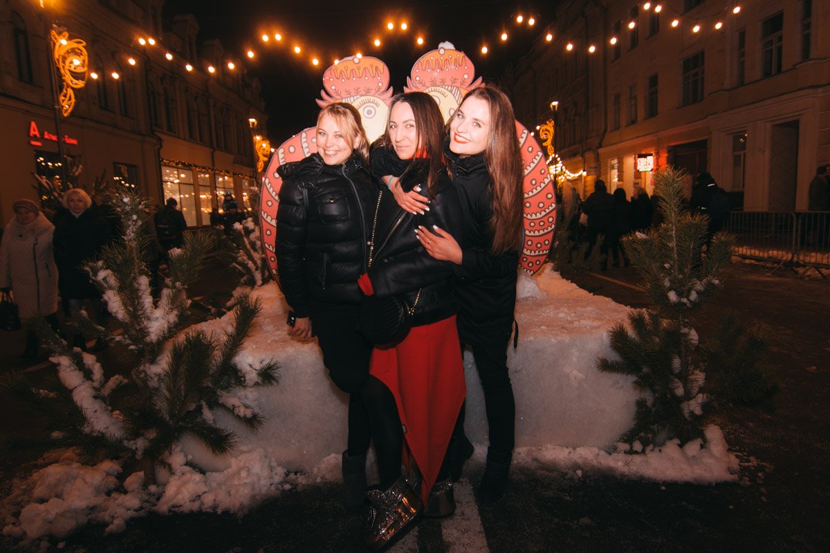 Кто там врал, что женской дружбы не существует?