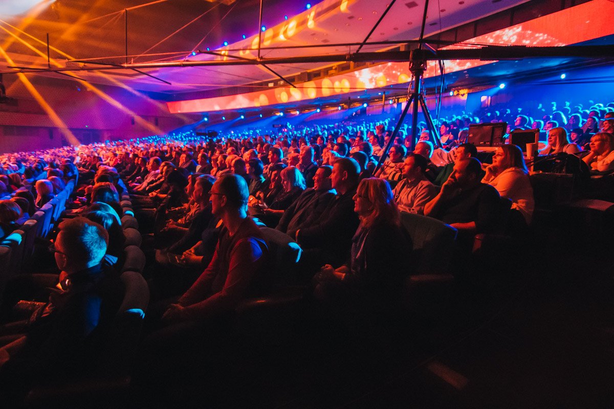 Зрителям было мало и если бы концерт длился дольше, никто бы не расстроился Зрителям было мало и если бы концерт длился дольше, никто бы не расстроился