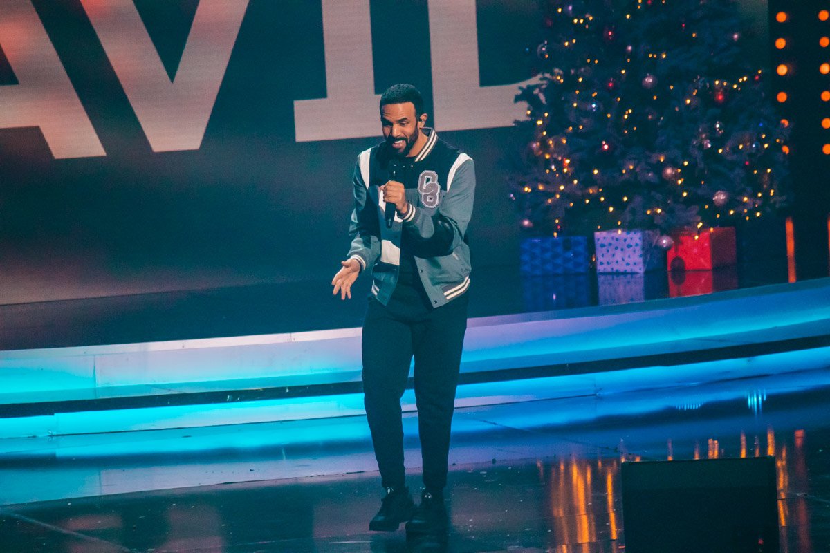 Изюминкой на торте Изюминкой на торте