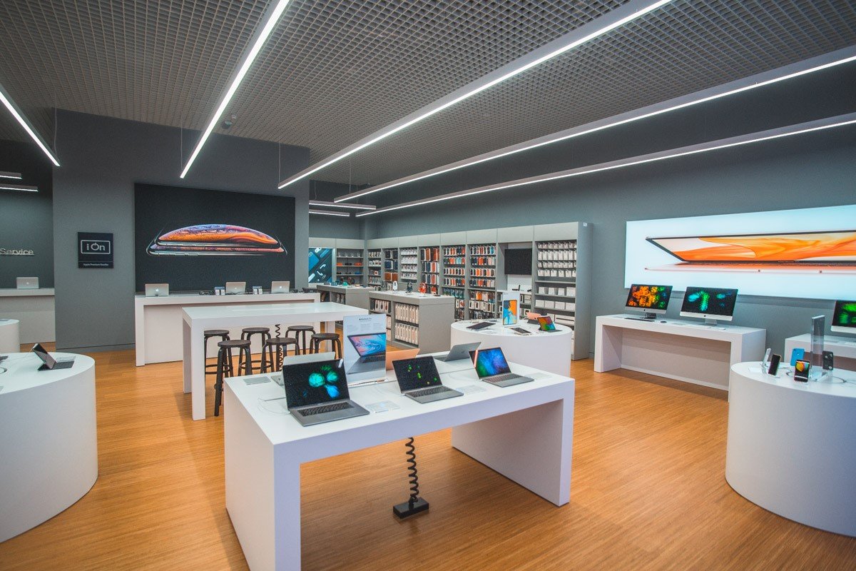 В Киеве открылся магазин официального партнера Apple iOn 5