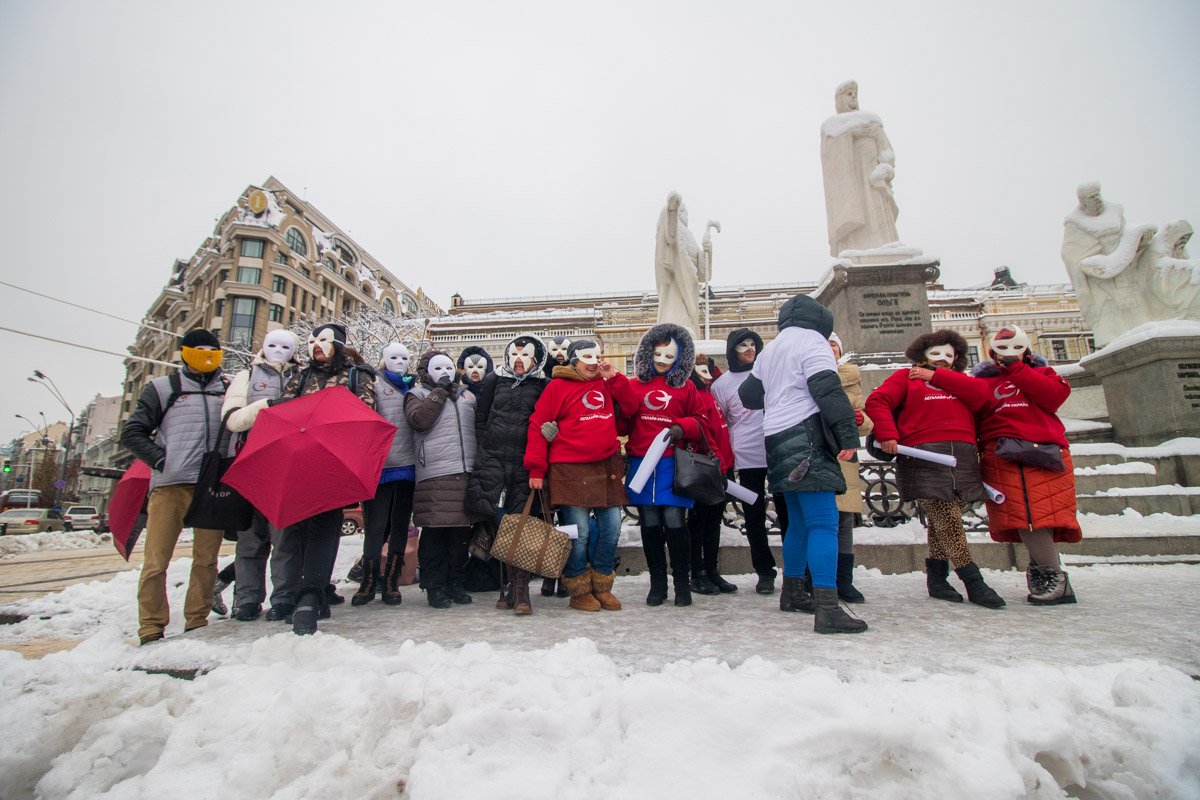 На Михайловской площади прошла акция протеста На Михайловской площади прошла акция протеста