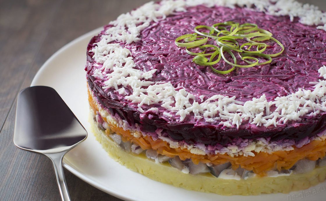 Еще один символ праздничного стола, к тому же мягкий