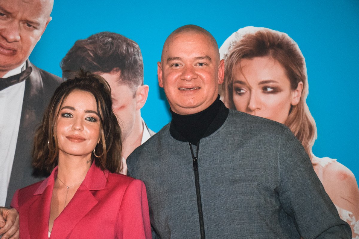 Главные герои фильма "Я ты он она" на пресс-конференции Главные герои фильма "Я ты он она" на пресс-конференции