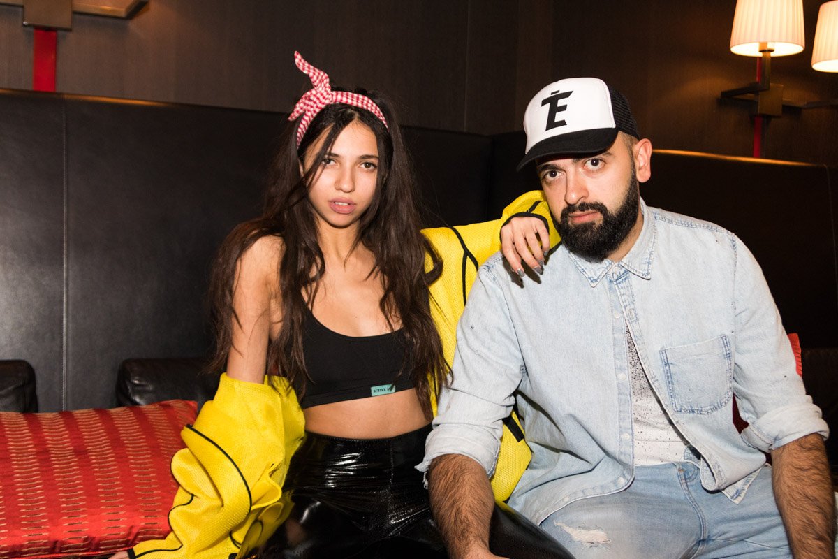 На наших снимках можно заметить и тех исполнителей, которые только вышли на тропу шоу-бизнеса, например, дуэт EDGAR & EMMA 