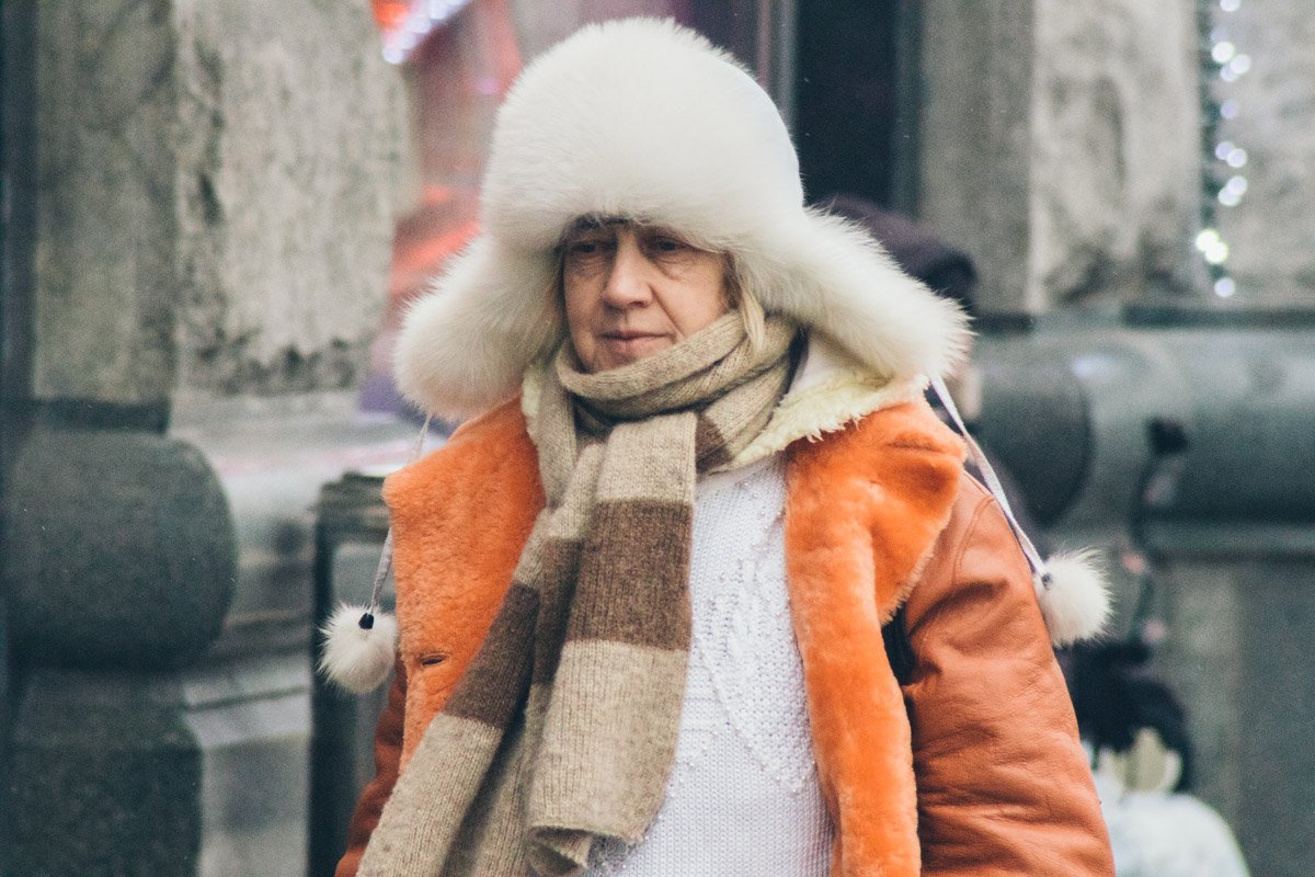 Внукам подарок нашла, детям тоже... Надо бы что-то и себе присмотреть Внукам подарок нашла, детям тоже... Надо бы что-то и себе присмотреть