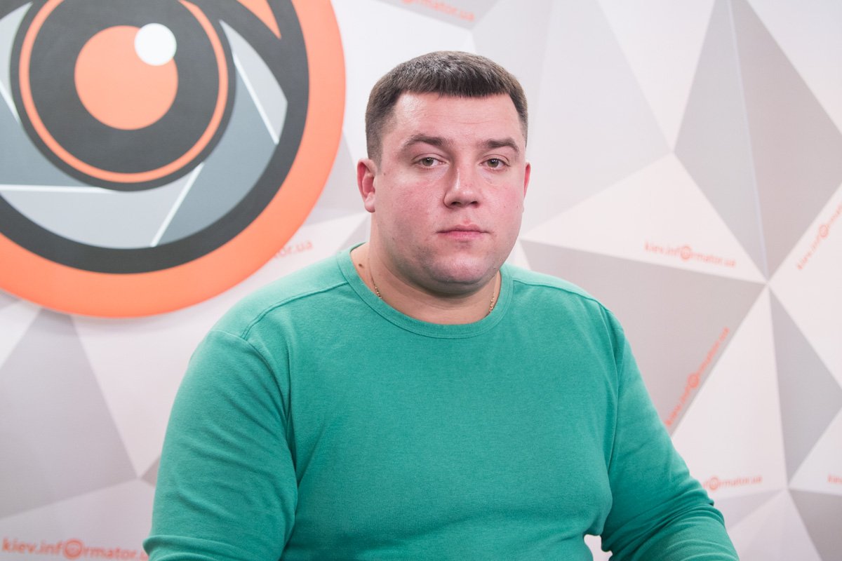 О горячей линии помощи и тренингах для созависимых родителей рассказал Виталий Сурженко О горячей линии помощи и тренингах для созависимых родителей рассказал Виталий Сурженко