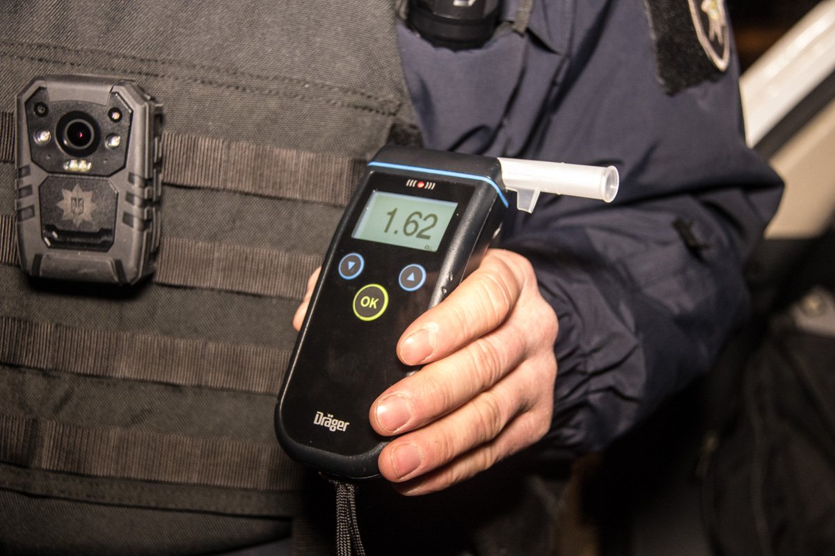 Прибор показал 1,62 промилле при допустимой норме 0,2 промилле