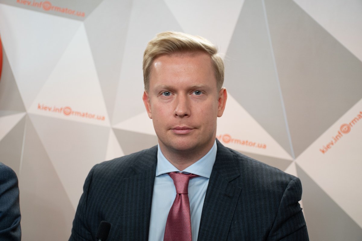 Глава правления общественного объединения "Укрспожив-контроль" Максим Гончар Глава правления общественного объединения "Укрспожив-контроль" Максим Гончар