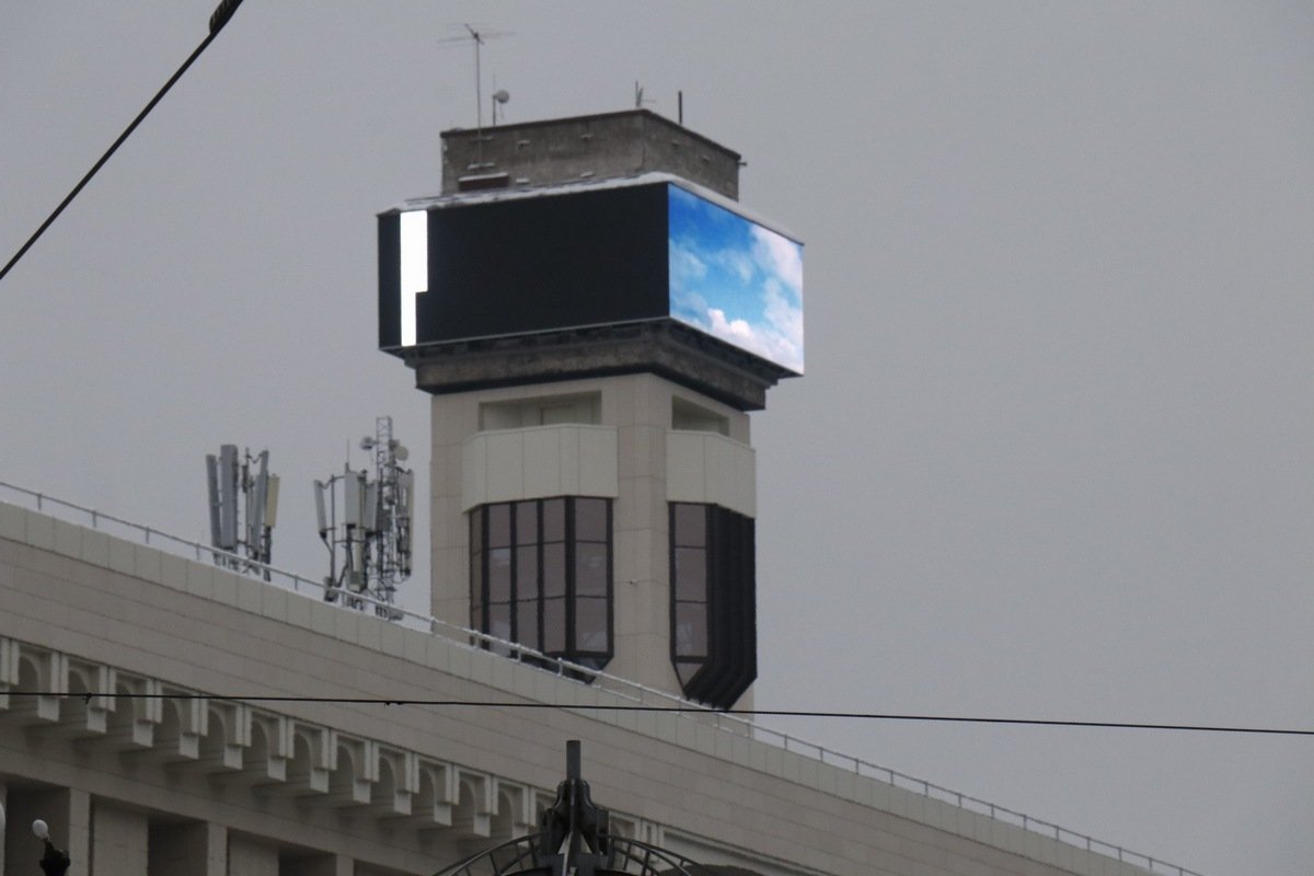 Пока что не все экраны работают корректно