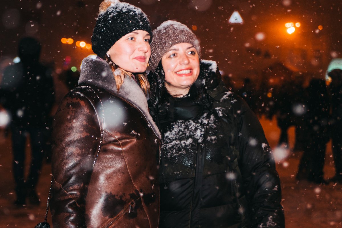 В такой вечер нельзя не улыбнуться