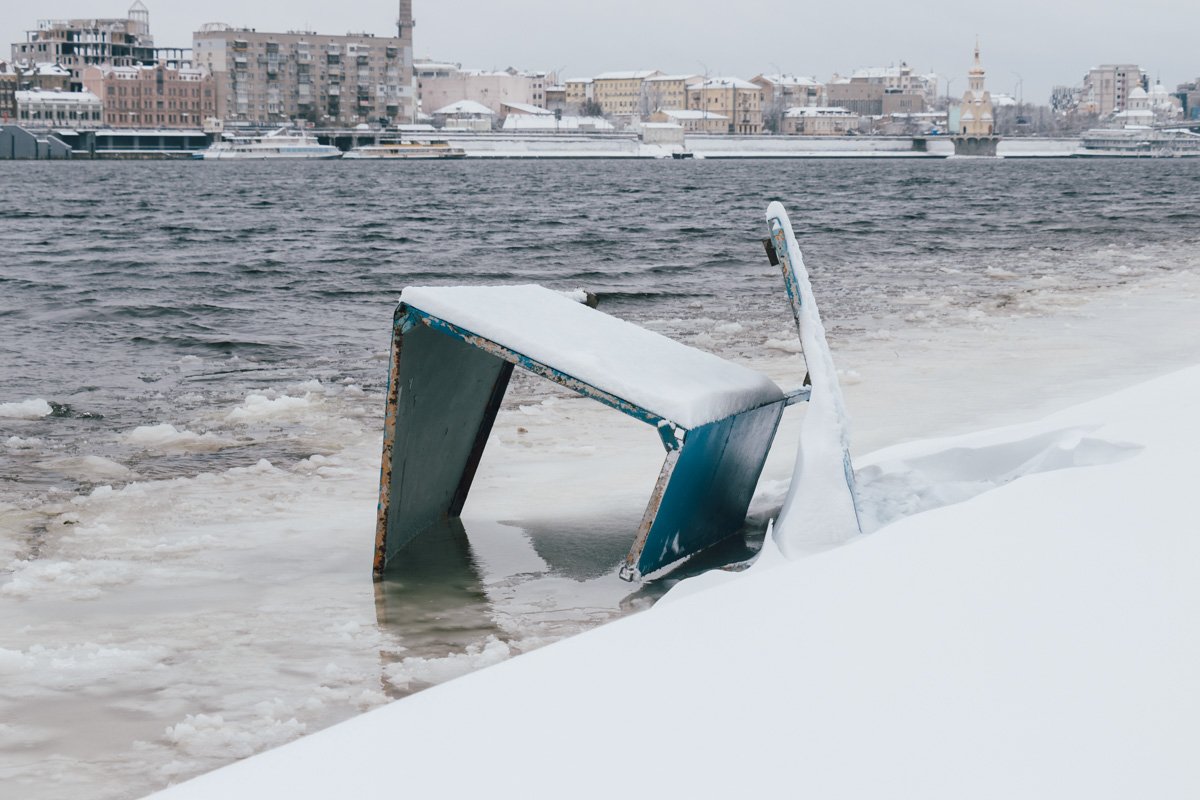 Однако пешеходная зона - не единственная проблема Центрального пляжа