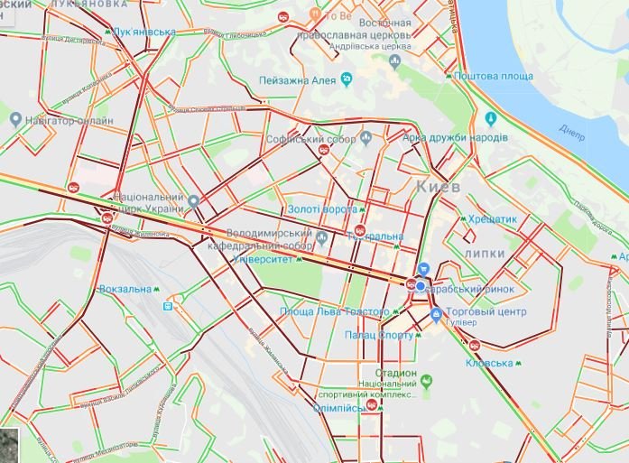 Киев покраснел: город сковали пробки из-за непогоды и ДТП 1
