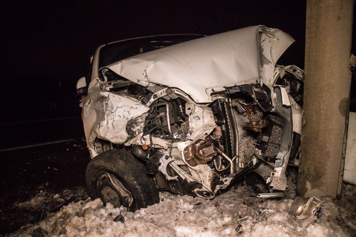 В четверг, 27 декабря, на улице Газопроводной произошло ДТП с участием двух легковушек, столкнулись Opel Omega и ZAZ Vida