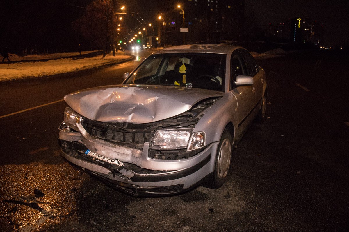 Оба автомобиля получили существенные повреждения