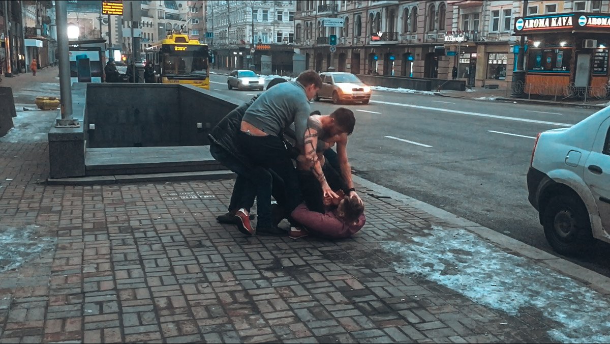 Потасовка образовалась около 8:00