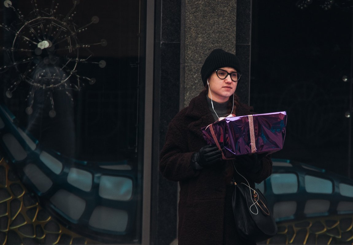 Даже подарок есть, а радости что-то мало.... Даже подарок есть, а радости что-то мало....