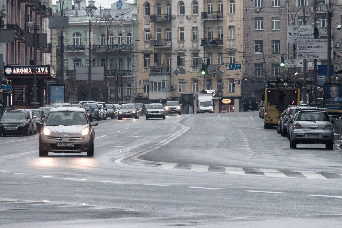 После праздников догори опустели 