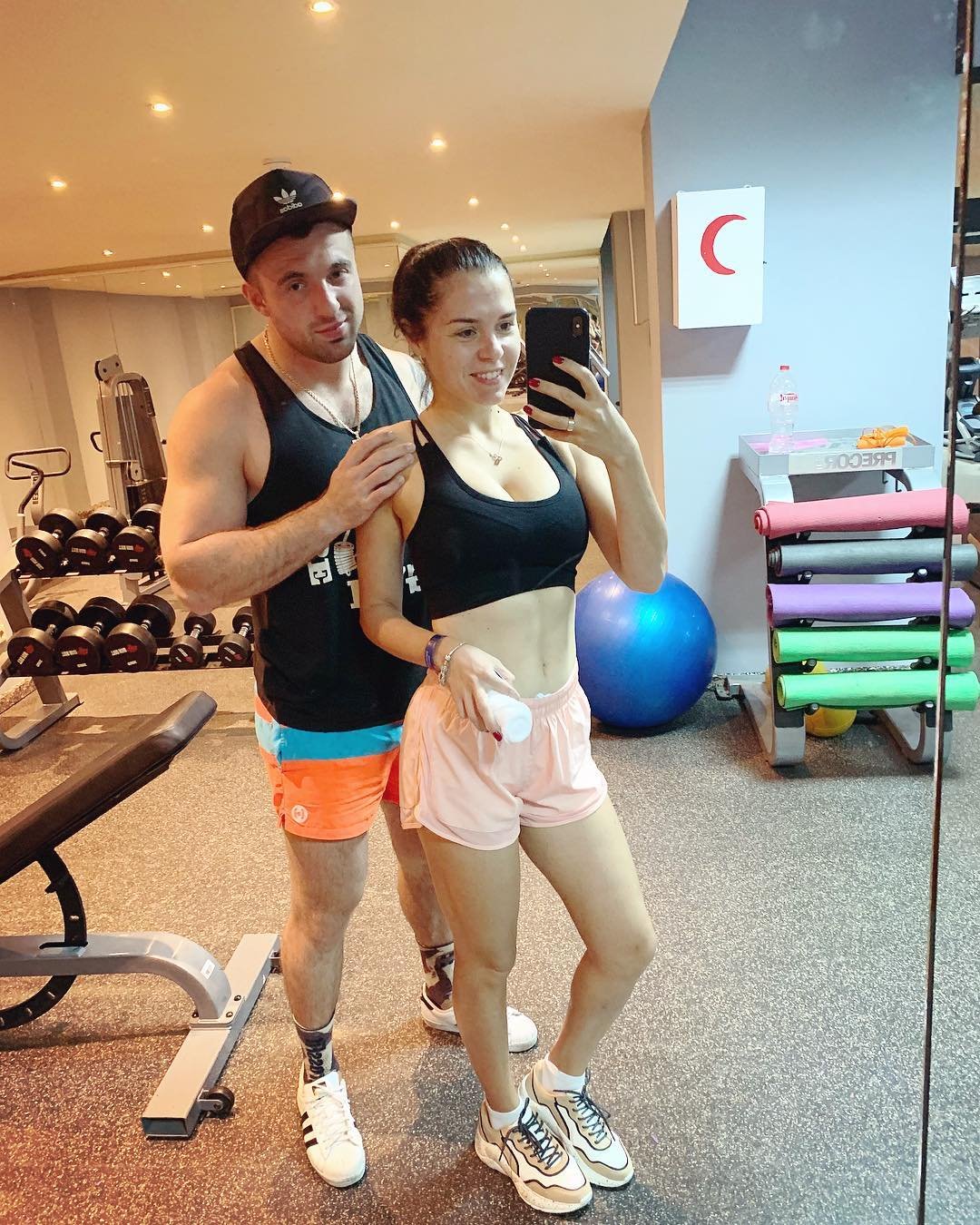 Военный вместе с супругой вели активный образ жизни