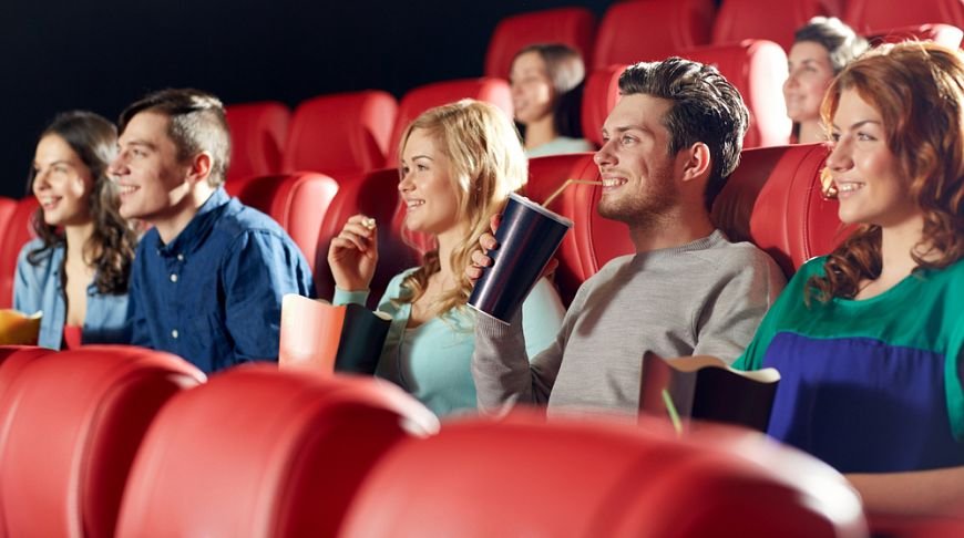 Просмотр фильма в хорошей компании - что может быть прикольнее?