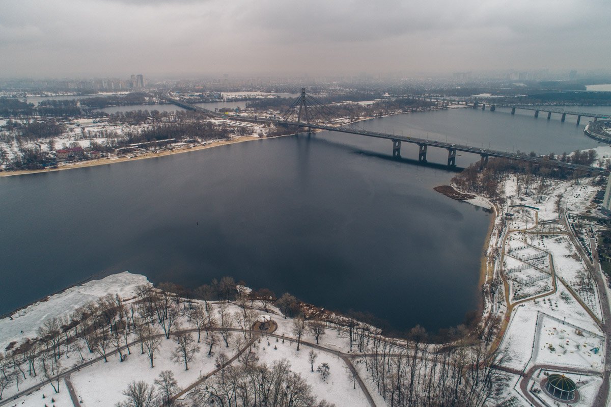 Красавец Днепр с высоты Красавец Днепр с высоты