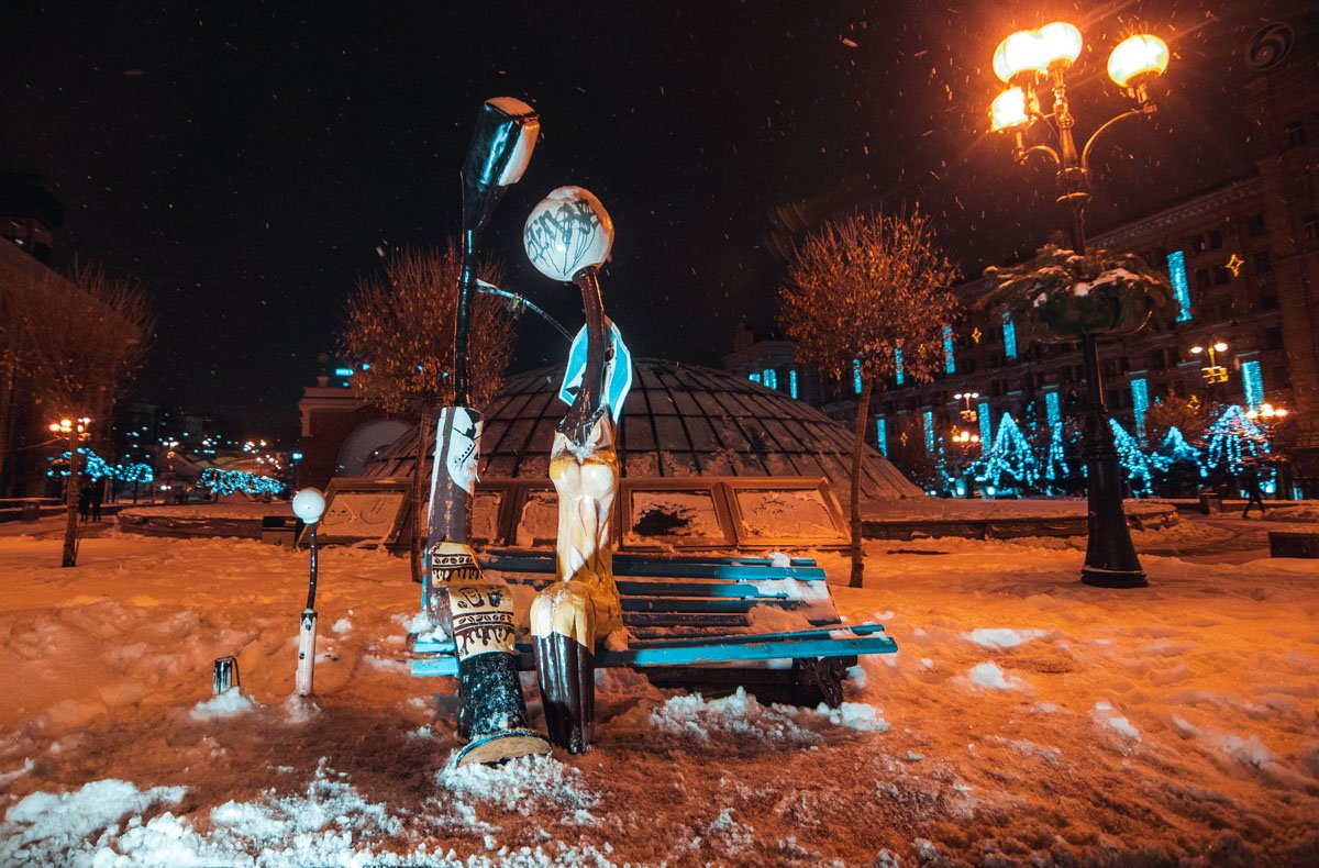 Атмосфера в городе напоминала рождественские фильмы Атмосфера в городе напоминала рождественские фильмы