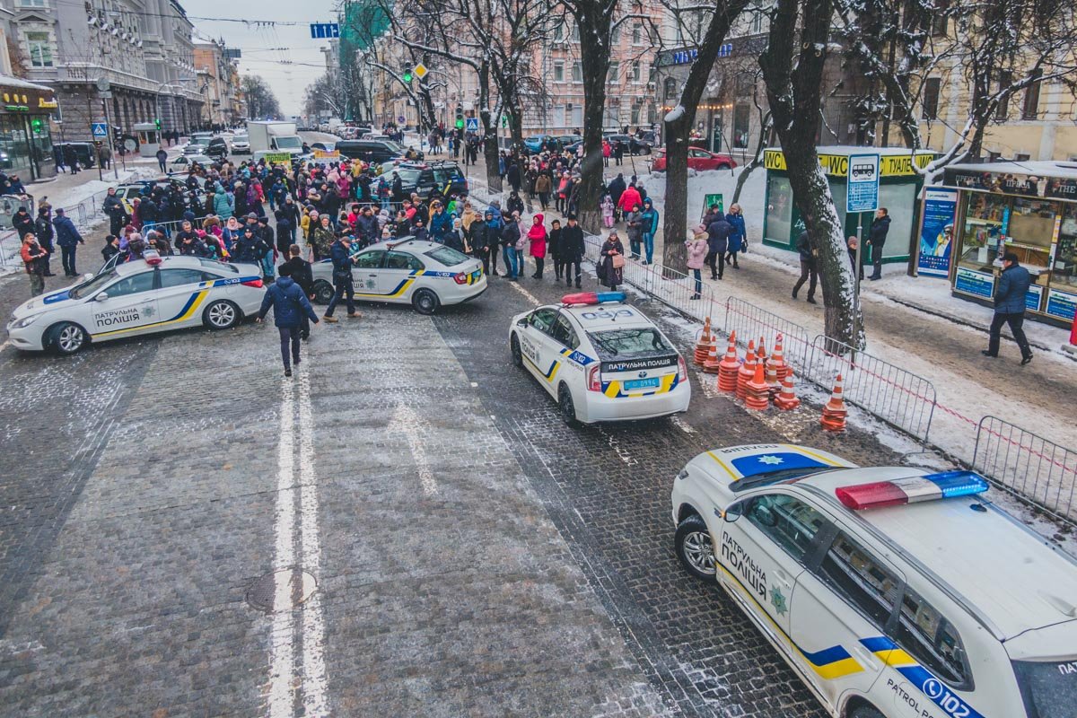 В общем, Рождество с копами вызвало большой ажиотаж