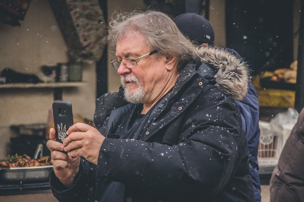 Фотография - дело серьезное, нужно сосредоточиться Фотография - дело серьезное, нужно сосредоточиться