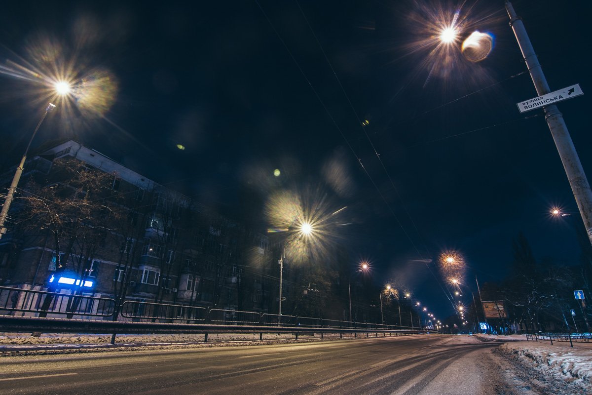 В 2004 году улица пережила глобальную реконструкцию, превратившись в скоростную магистраль