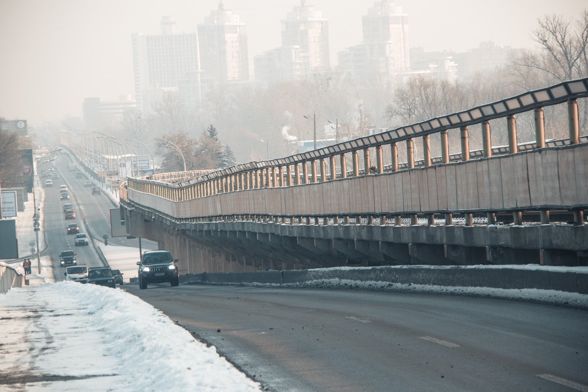 Мост Метро получит новое освещение Мост Метро получит новое освещение