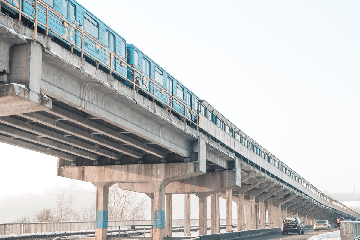 В план работ входит и ремонт пролетов моста В план работ входит и ремонт пролетов моста