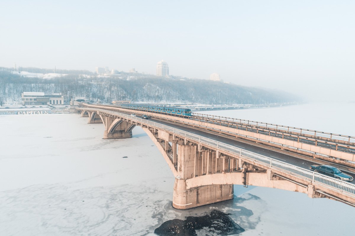 Более презентабельный вид мост Метро получит в 2021 году Более презентабельный вид мост Метро получит в 2021 году