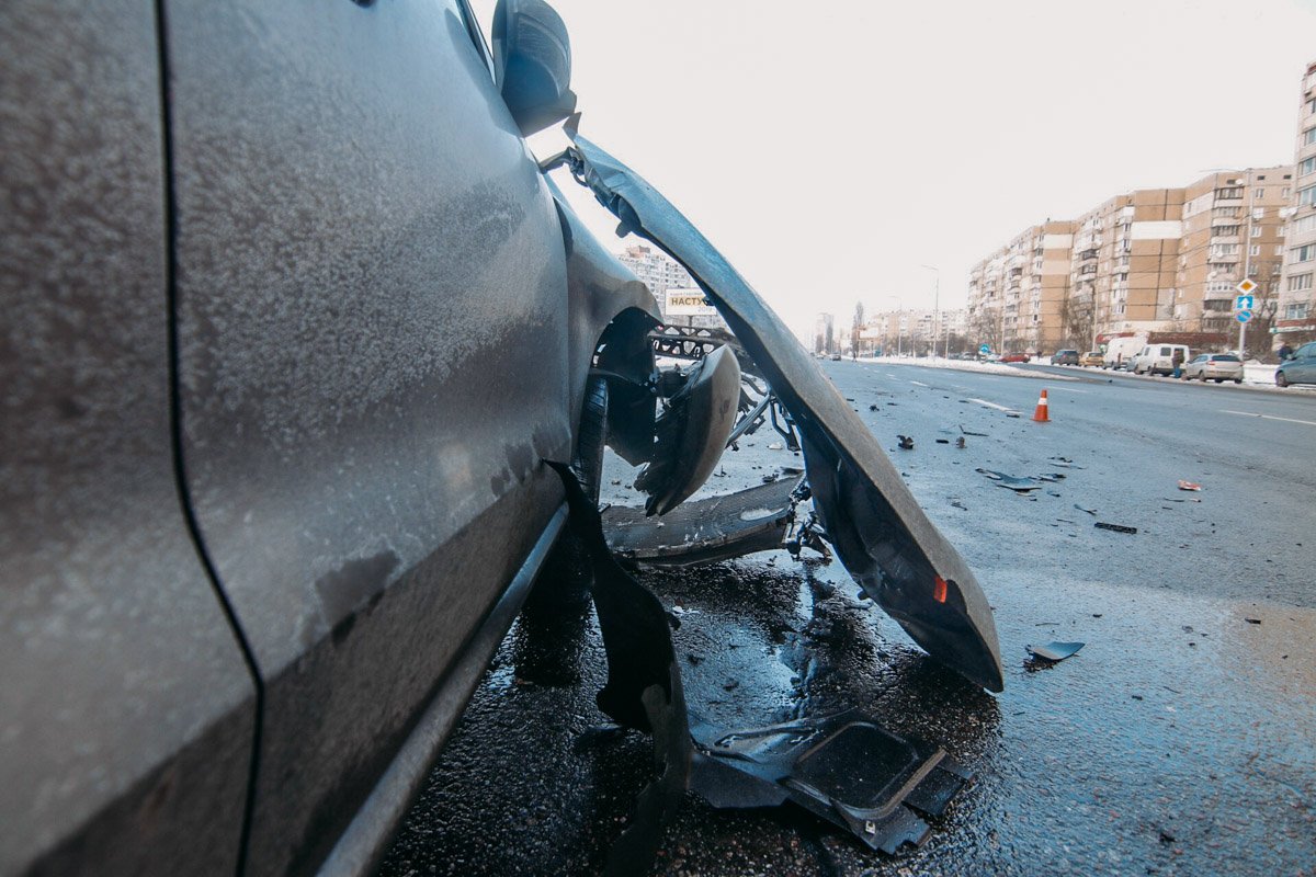 Виновника аварии установит следствие