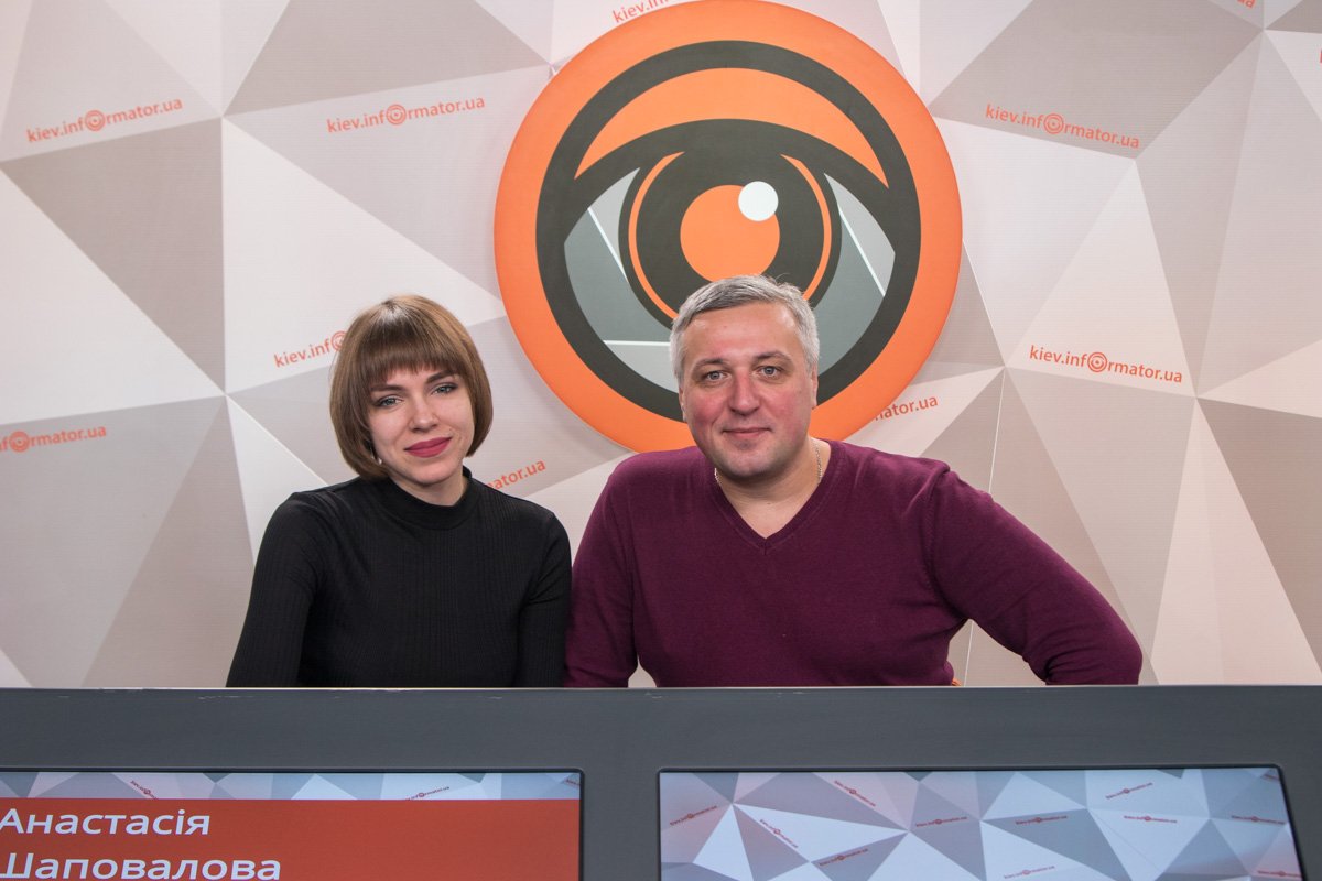 В первую очередь перед купанием стоит сходить на консультацию к врачу и пройти медкомиссию