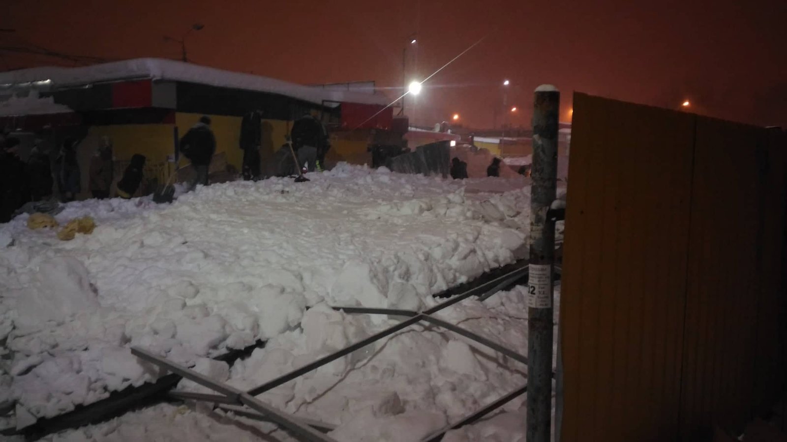 Из-за происшествия пострадали 4 человека