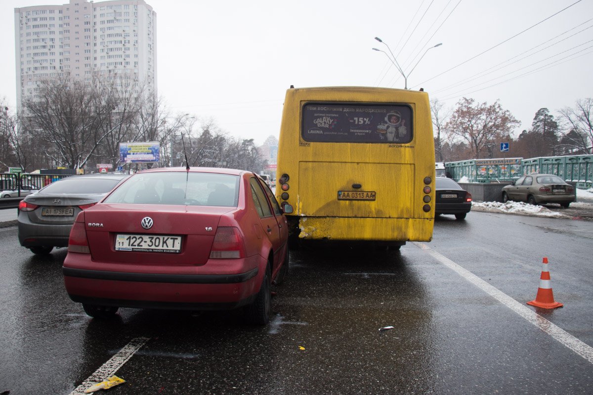 Пассажиры автобуса также отделались легким испугом