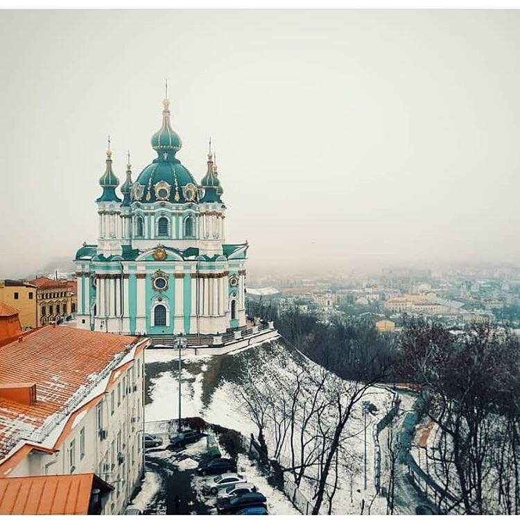 Один из самых красивых соборов Украины, не правда ли? Фото: @istetsen
